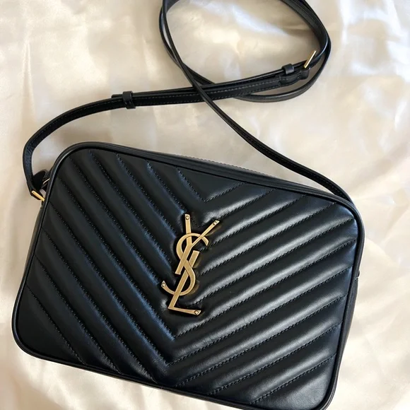 🩷SOLD🩷Yves Saint Laurent Lou Camera Bag - Picture 6 of 16